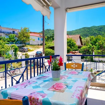 Life Apartment *