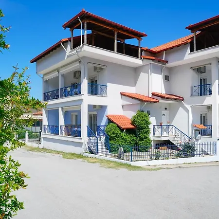 Life Apartment Olympiada