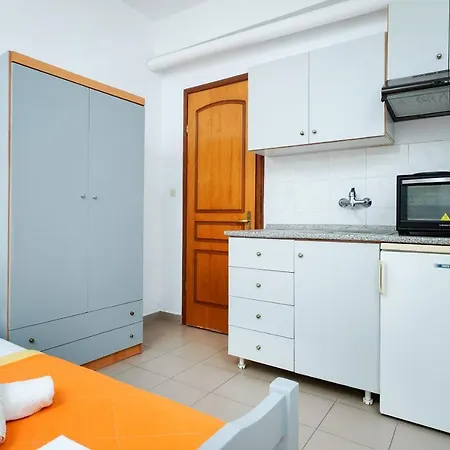 Life Apartment